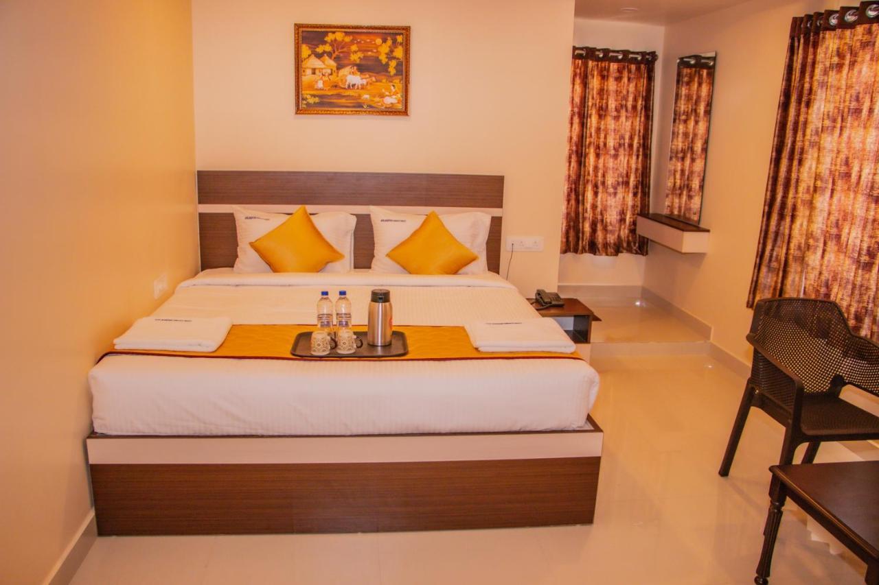 Hotel Mountview Comforts Τιρουπάτι Εξωτερικό φωτογραφία
