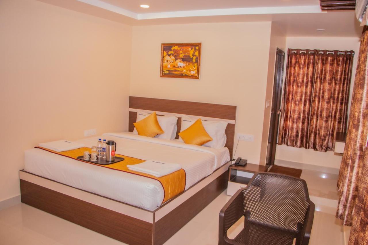 Hotel Mountview Comforts Τιρουπάτι Εξωτερικό φωτογραφία