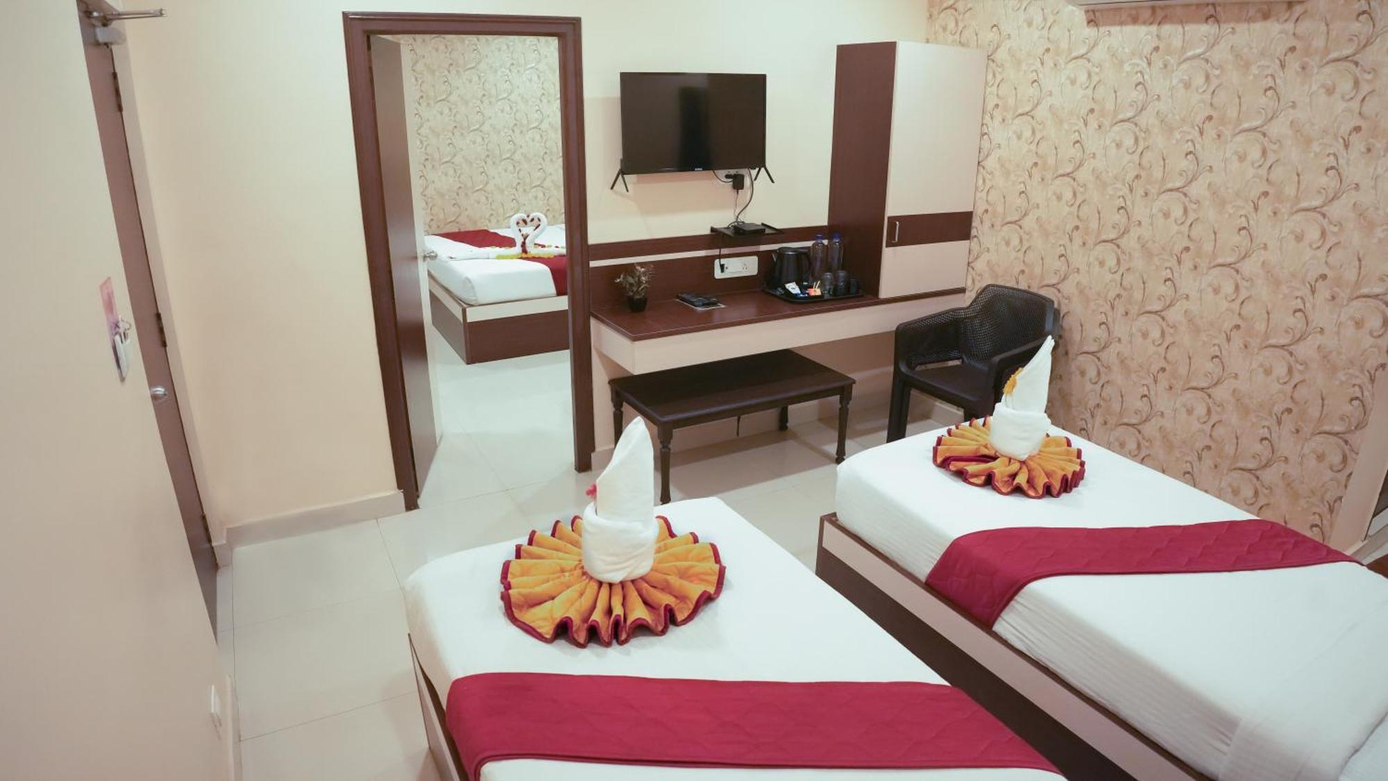 Hotel Mountview Comforts Τιρουπάτι Εξωτερικό φωτογραφία