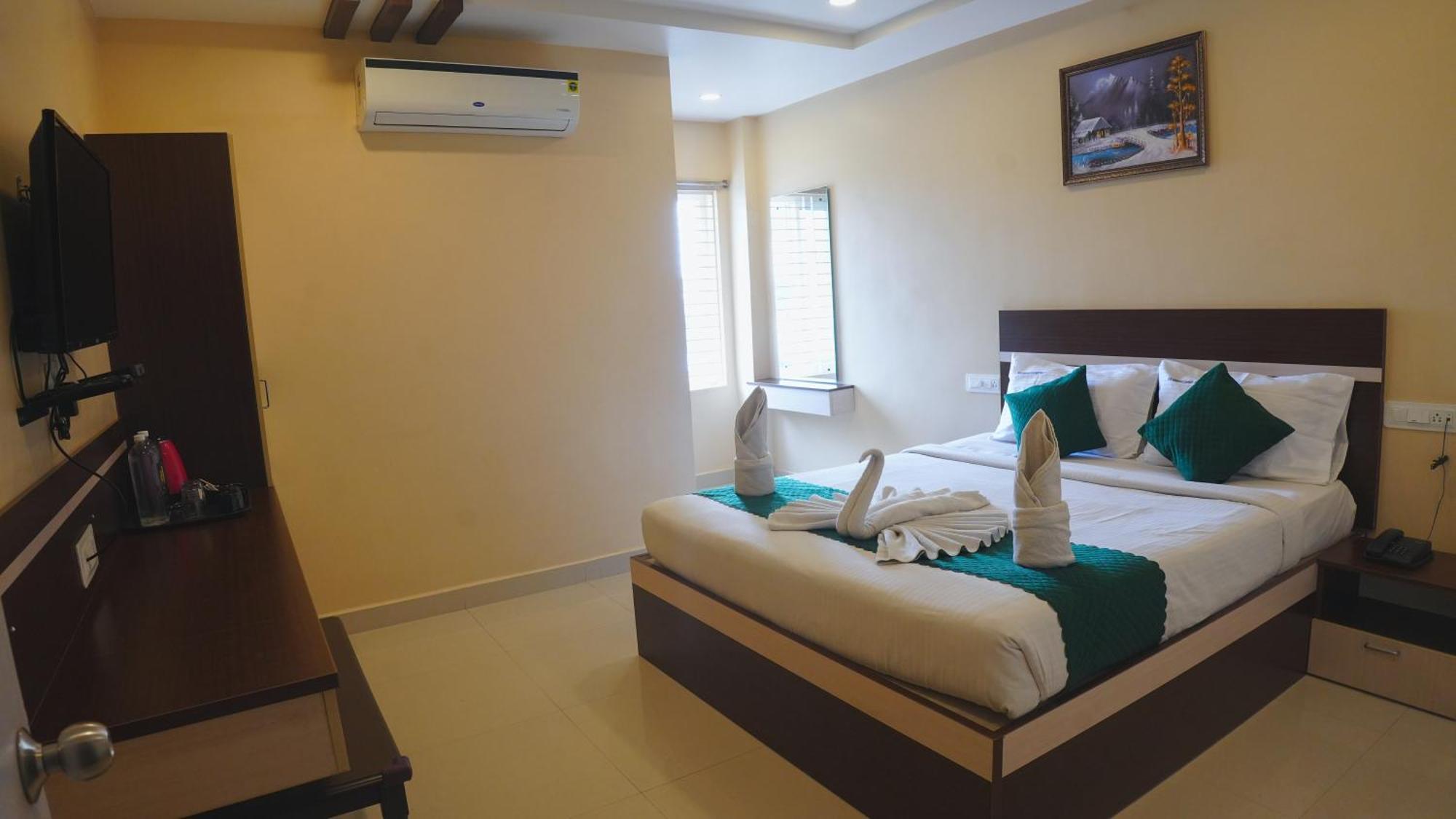 Hotel Mountview Comforts Τιρουπάτι Εξωτερικό φωτογραφία