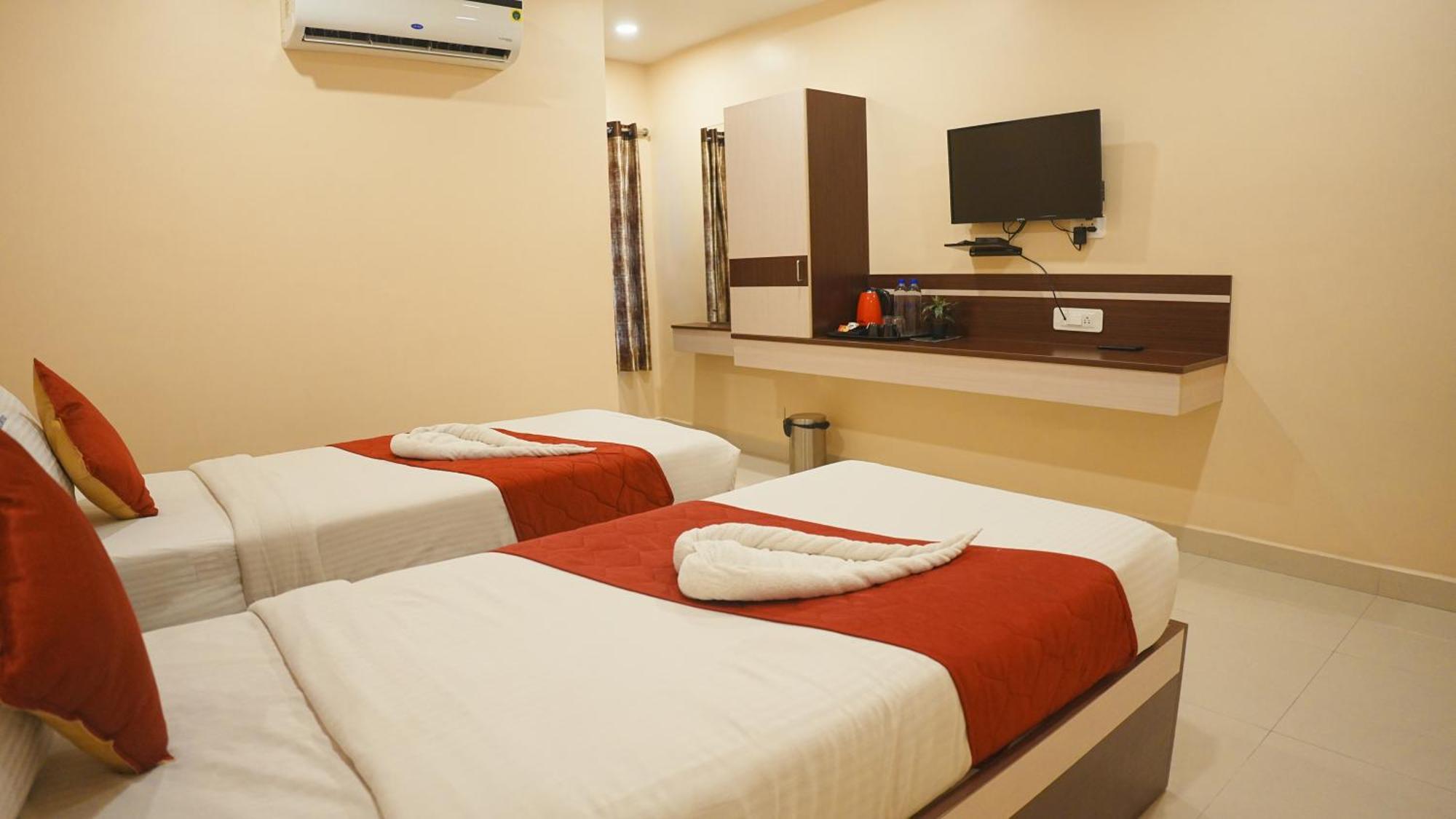 Hotel Mountview Comforts Τιρουπάτι Εξωτερικό φωτογραφία